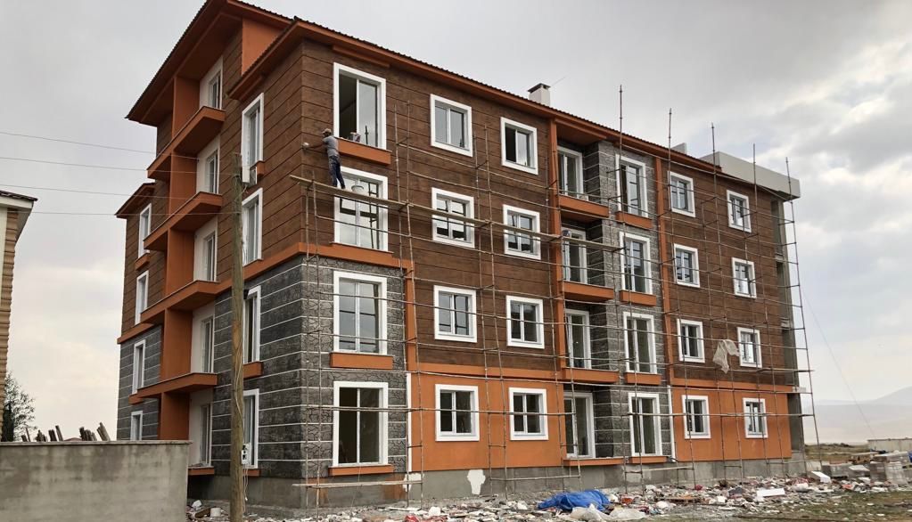 Hakkâri İli Yüksekova İlçesi Cephe Kaplama Uygulaması